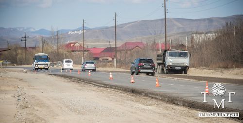 В Кызыле продолжается реконструкция дороги по улице Колхозной
