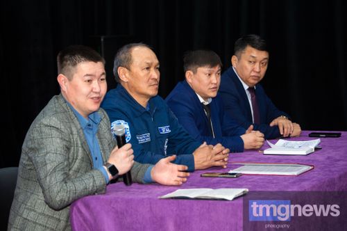 В Ак-Довураке представили отчёт об итогах работы Правительства Тувы