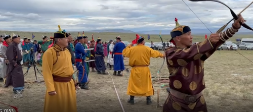 На Наадыме-2024 стартовали соревнования по стрельбе из лука «Ча адар оюн: баг адар хевири»