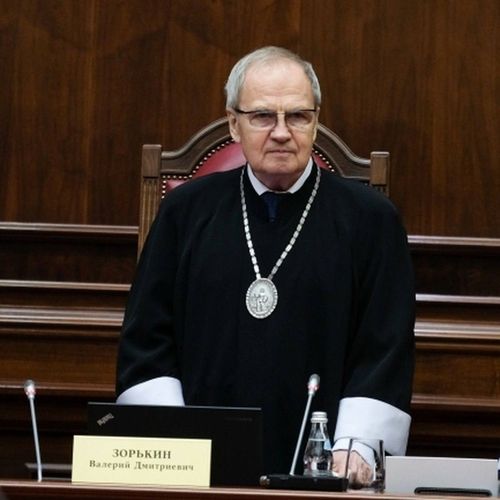 Глава Тувы поздравил с юбилеем председателя Конституционного суда России Валерия Зорькина