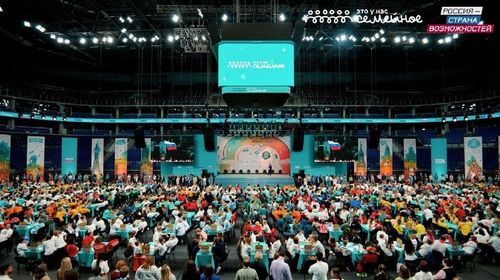 Тываның 2500 ажыг чурттакчызы «Бистиң өг-бүлевистиң-дир» деп мөөрейниң ийиги сезонунга киришкен