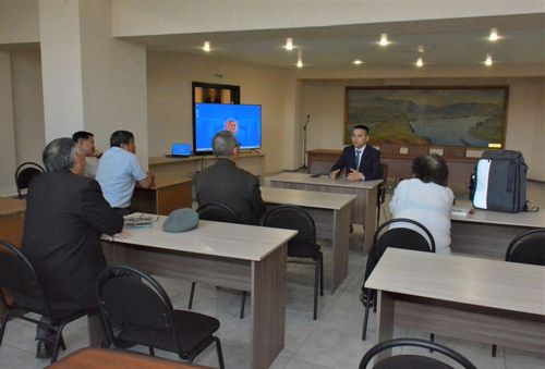 В ТИГПИ прошла встреча с молодым ученым из Китая, этническим тувинцем Баточуром Олзеем