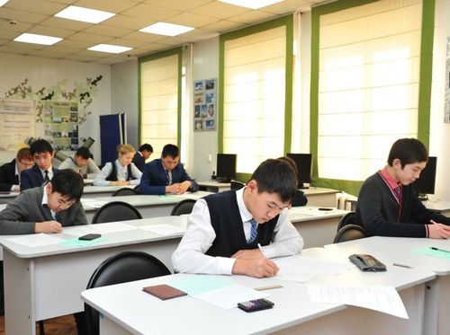 Чем заняться на осенних каникулах школьнику?