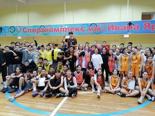 В Кызыле состоялся отборочный турнир среди команд юных баскетболистов