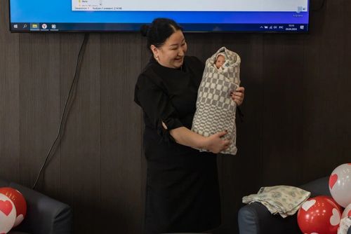 Матерям и беременным женщинам Пий-Хема рассказали о мерах поддержки