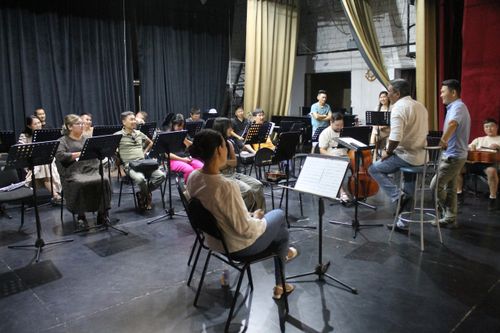 В Тувгосфилармонии состоялось совещание по августовскому плану работ