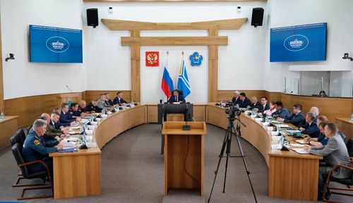 Глава Тувы провел внеплановое заседание антитеррористической комиссии и оперативного штаба