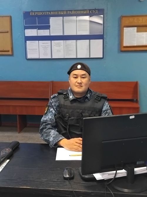 Герои среди нас: Тувинские судебные приставы на службе в Донецкой Народной Республике