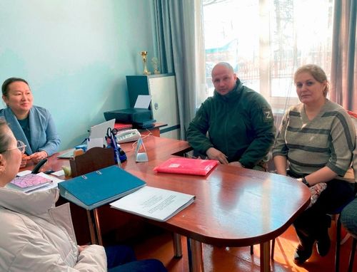 Депутаттар Тывада школаларның үндезин септелгезин хыналдага алган