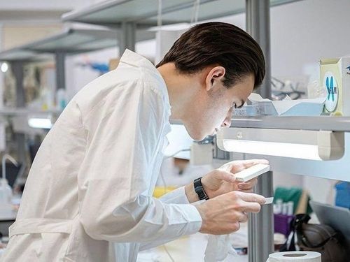 Россияның школаларында профугланыышкын талазы-биле чаңгыс аай программа эгелээн