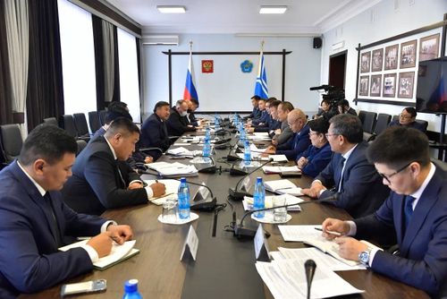Глава Тувы провел координационное совещание с членами республиканского Правительства