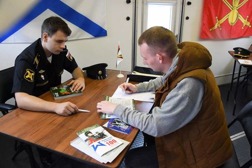 Утвержден список болезней, запрещающих службу по контракту при мобилизации