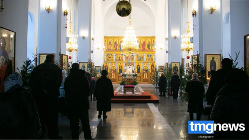 В Кызыле прошли Рождественские праздничные богослужения