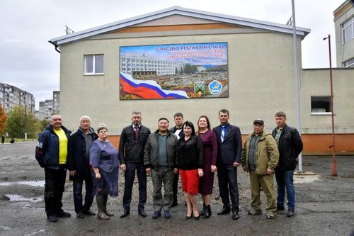 В подшефном Туве Свердловске состоялось открытие обновленного спортзала