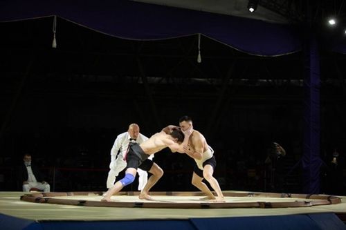 В Туве прошли Всероссийские соревнования по сумо «Кубок Центра Азии»