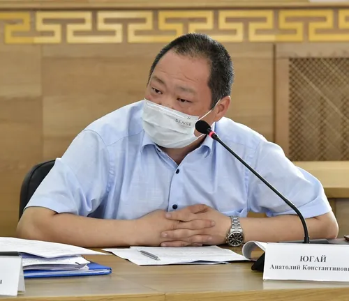 Анатолий Югай: «В республике имеется достаточный запас вакцин»