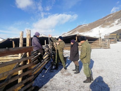 Социальные объекты Эрзинского района на особом контроле