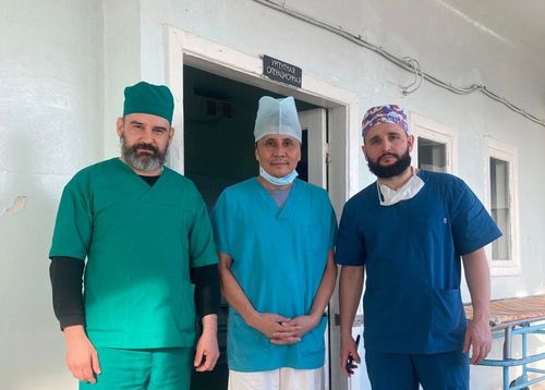 Врачи из Тувы продолжают оказывать помощь российским военнослужащим и жителям Запорожской области