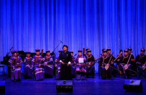 В Барнауле прошел VII Всероссийский фестиваль-конкурс оркестров и ансамблей национальных народных инструментов