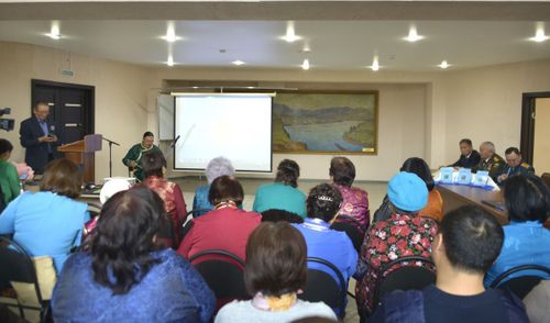 В Кызыле прошла презентация книги «Тевек-Кежегенин тоолдары» – «Сказки Тевек-Кежеге»