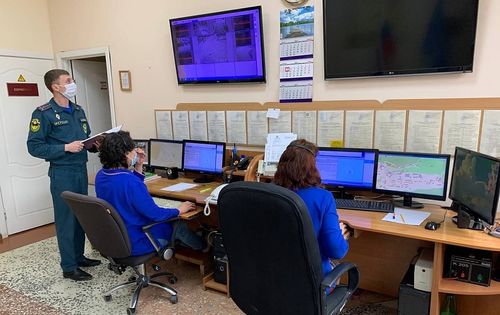 Тывада «2025 чылдың эң эки чаңгыс аай дежурный-диспетчер албаны» деп мөөрейни чарлаан