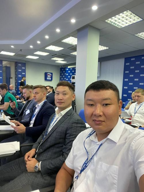 В партийной школе «Единой России» началось очное обучение начинающих политиков