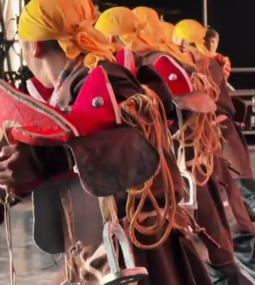 Театр музыки и танца «Саяны» представил тувинское искусство на фестивале «Дружба народов»