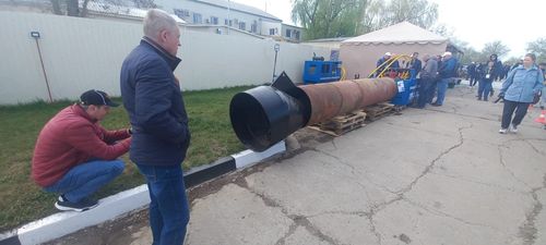 Заместитель министра ЖКХ Эдуард Кудер изучил прокладку коммуникаций бестраншейным способом