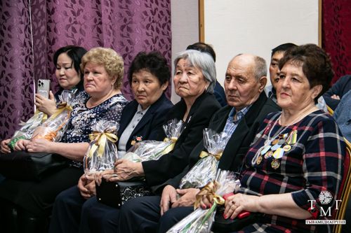 От успешной, стабильной работы ЖКХ зависит процветание Тувы: в республике состоялось праздничное мероприятие, посвященное Дню работников ЖКХ