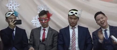 В Кызыле прошел бал школьных лидеров