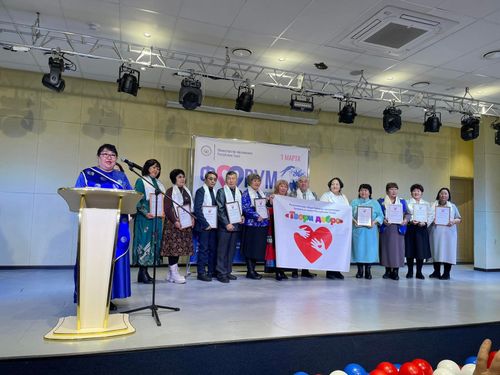 В Туве за прошлый год 323 ребенка устроено в замещающие семьи