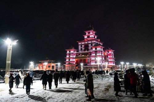 В Туве организуют онлайн-трансляцию ночного молебна из монастыря Тубтен Шедруб Линг в честь Шагаа