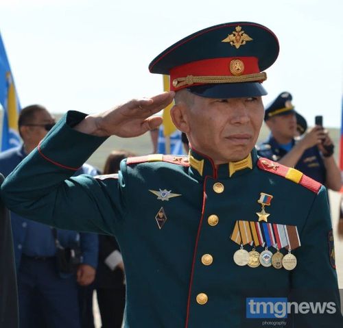 Вдохновляющий пример для общества