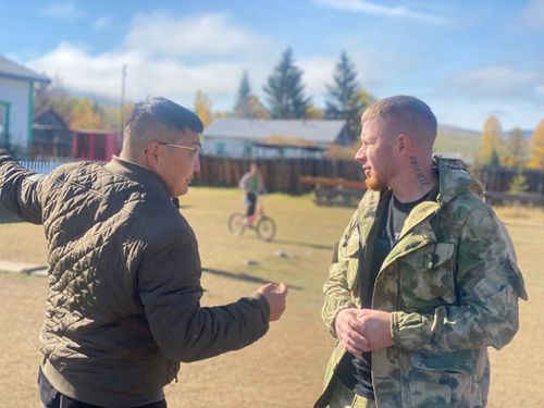 Алдынчылар Кунгуртугнуң хоочун чурттакчызынга ачы-дузазын көргүскен