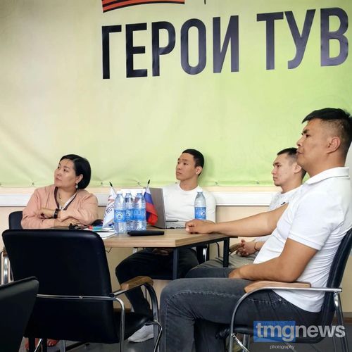 В Туве завершается программа «Герои Тувы»: ветераны СВО осваивают искусственный интеллект для госслужбы