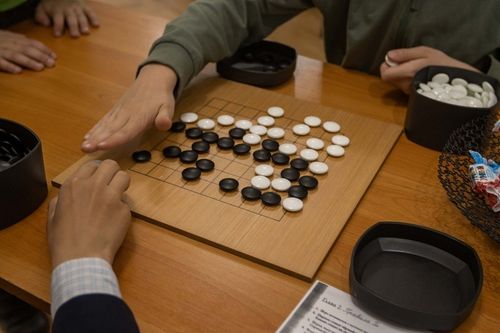 Тывага «Көшкүн чоннарның найыры» деп делегей чергелиг го маргылдаазы болгаш фестивалы болуп эртер