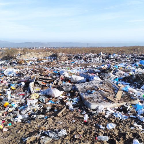 В пяти районах Тувы ликвидируют стихийные свалки