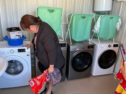 Новый бизнес в селе Аржаан: мини-прачечная благодаря господдержке