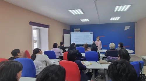 Для учителей Тувы продолжают проводить курсы повышения квалификации