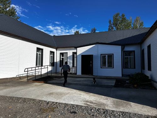 Новые горизонты образования: капитальный ремонт школ в Туве для создания комфортной среды обучения