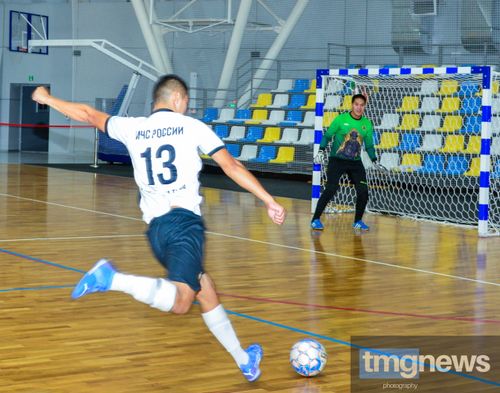 В Кызыле продолжается турнир по мини-футболу на «Кубок Главы Республики Тыва»