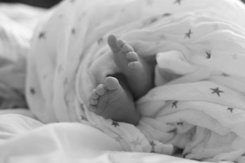 В Туве от удушья погибла новорожденная девочка