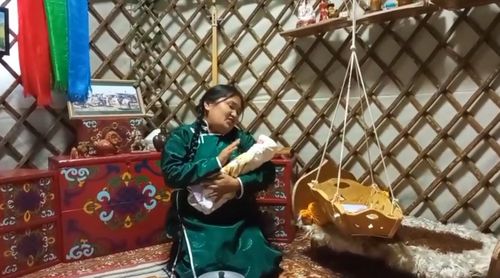 «Колыбель моя. Кавай». В Туве прошел уникальный онлайн-марафон колыбельных песен