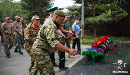 Почтили память и возложили цветы в День ветеранов боевых действий
