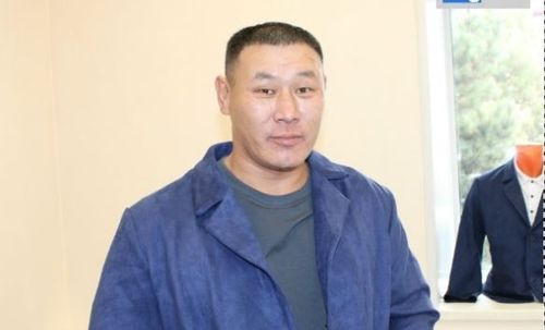 Тускай шериг операциязының хоочуннарын тускай даараан идик-хеп-биле хандырып турар