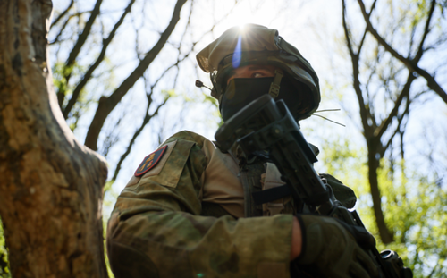 Началось объявленное Путиным перемирие в дни 80-летия Победы