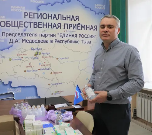 Россия продолжает отправлять гуманитарную помощь на Донбасс