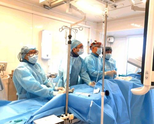 Республиканская больница №1 наращивает объем высокотехнологичных операций