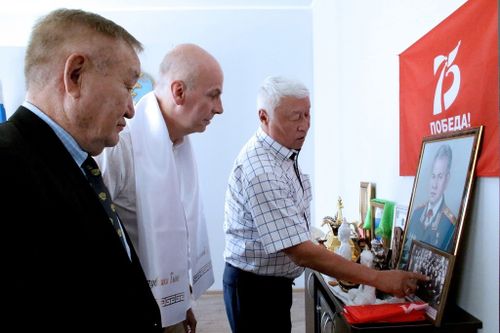 Каң-оол Даваа Россияның Хереглекчилер кооперациязының төлээзин хүлээген