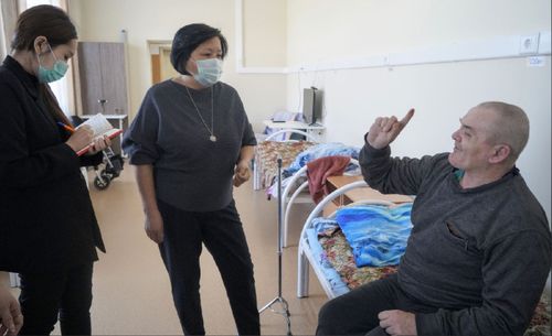 Представители регионального Минтруда посетили постояльцев Буренского психоневрологического Дома-интерната